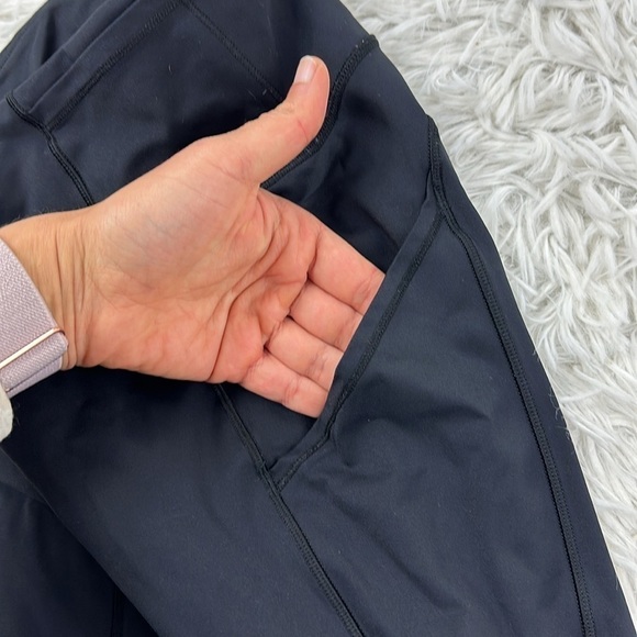 Lululemon Fast & Free Crop (19") Black - Picture 5 of 7